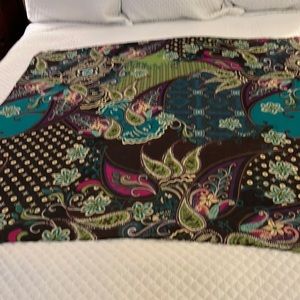 Chicos Polyester, light weight scarf. Multicolored.